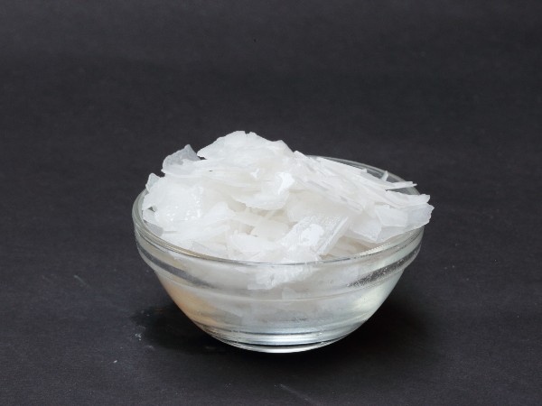 你知道高純度工業(yè)火堿使用的相關內容嗎？