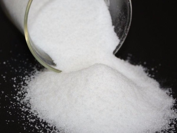 造紙業(yè)頻頻使用聚丙烯酰胺的背后？為何藥劑價格漸升？